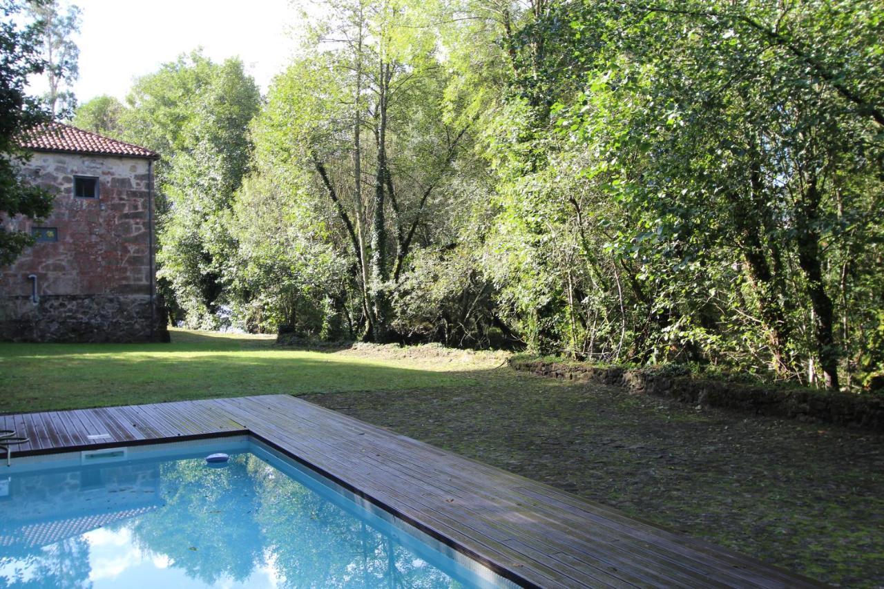 Casa Rio Vez - Riverfront Arcos de Valdevez Exterior photo