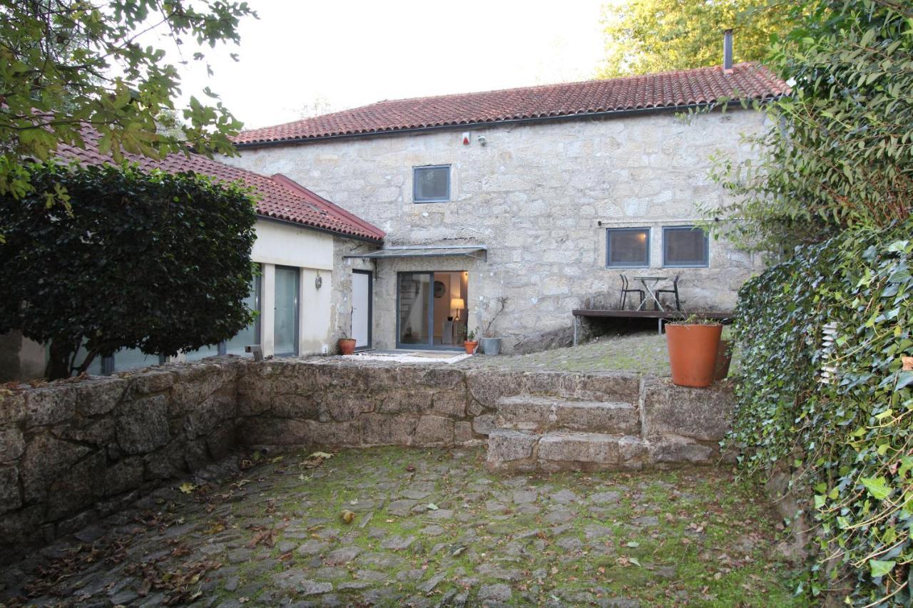 Casa Rio Vez - Riverfront Arcos de Valdevez Exterior photo